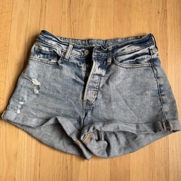 Old Navy Denim Shorts High Rise Curvy Size 8 - Picture 2 of 3